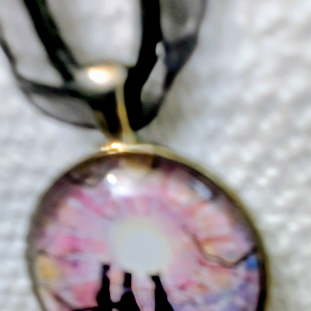 Cat Pendant Necklace - Picture 4 of 9